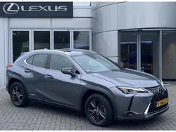 Grijs Gebruikt 2020 Lexus UX Business Edition SUV | € 23.900 (Goede deal)
