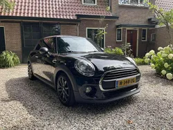 Zwart Gebruikt 2018 Mini ONE Chili Hatchback | € 13.950 (Goede deal)