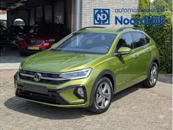 Groen Gebruikt 2024 VW Taigo R-line SUV | € 25.750