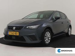 Grijs Gebruikt 2023 Seat Ibiza Business Hatchback | € 17.700 (Eerlijke prijs)
