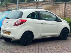 Wit Gebruikt 2013 Ford Ka S Hatchback | € 1.500 (Goede deal)