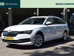 Wit Gebruikt 2023 Skoda Superb Business Line Stationwagen | € 28.895 (Goede deal)