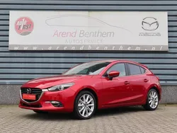 Soul red (rood metallic) Gebruikt 2018 Mazda 3 Hatchback | € 18.650 (Iets duurder)