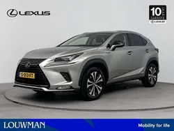 Grijs Gebruikt 2021 Lexus NX300h SUV | € 42.950 (Iets duurder)