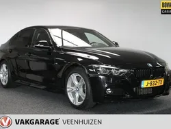 Zwart Gebruikt 2018 BMW 318 Executive Sedan | € 18.950 (Goede deal)