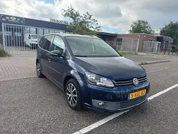 Blauw Gebruikt 2011 VW Touran MPV | € 3.999