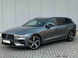 Grijs Gebruikt 2020 Volvo V60 R-Design Stationwagen | € 40.950 (Duur)
