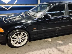 Zwart Gebruikt 2001 BMW 318 Executive Stationwagen | € 2.249 (Iets duurder)