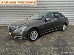 Grijs Gebruikt 2011 Mercedes E200 Business Sedan | € 10.935 (Goede deal)