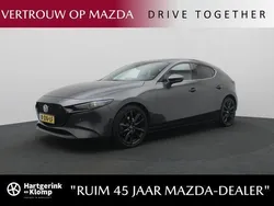 Machine gray Gebruikt 2021 Mazda 3 Luxury Hatchback | € 26.950 (Iets duurder)