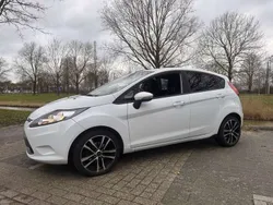 Wit Gebruikt 2011 Ford Fiesta Limited Hatchback | € 4.500 (Eerlijke prijs)
