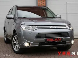 Grijs Gebruikt 2013 Mitsubishi Outlander Intense+ SUV | € 9.999 (Eerlijke prijs)