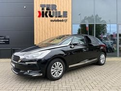 Zwart Gebruikt 2017 DS Automobiles DS5 Business Hatchback | € 10.750
