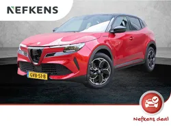 Rood Nieuw 2025 Alfa Romeo Junior Edizione Speciale SUV | € 35.800 (Super prijs)