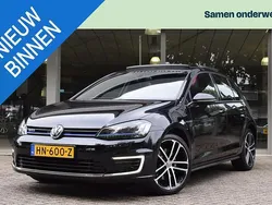 Zwart Gebruikt 2015 VW Golf VII GTE Hatchback | € 13.995 (Iets duurder)