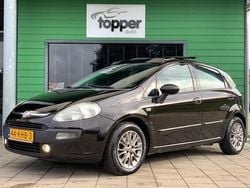 Zwart Gebruikt 2011 Fiat Punto Evo Dynamic Hatchback | € 3.995 (Eerlijke prijs)