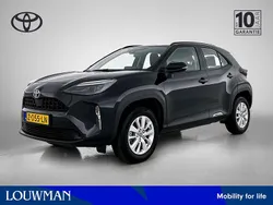 Zwart Gebruikt 2024 Toyota Yaris Cross Active SUV | € 27.950 (Eerlijke prijs)