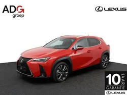 Rood Gebruikt 2024 Lexus UX 300h Sport Design Packet SUV | € 44.950
