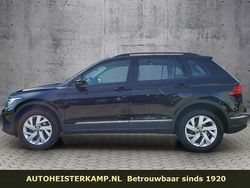 Zwart Gebruikt 2022 VW Tiguan SUV | € 46.950