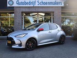 Grijs Gebruikt 2021 Toyota Yaris Hybrid Executive Hatchback | € 24.890 (Iets duurder)