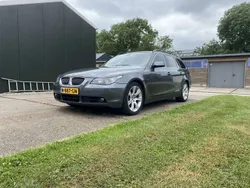 Grijs Gebruikt 2006 BMW 530 Stationwagen | € 8.999 (Duur)