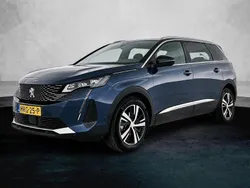 Blauw Gebruikt 2022 Peugeot 5008 GTi MPV | € 32.920 (Iets duurder)