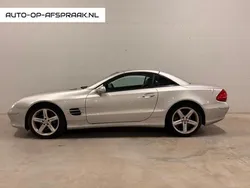 Grijs, metallic lak Gebruikt 2003 Mercedes SL350 Cabriolet | € 11.999 (Goede deal)