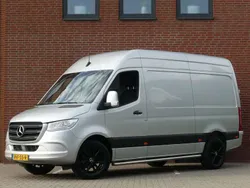 Grijs Gebruikt 2023 Mercedes Sprinter Van | € 37.950 (Iets duurder)