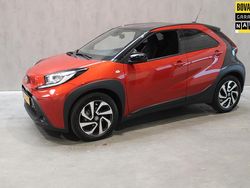 Rood Gebruikt 2024 Toyota Aygo X Pulse SUV | € 22.495