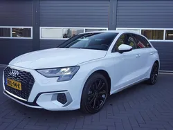 Wit Gebruikt 2023 Audi A3 Sportback Hatchback | € 21.950 (Goede deal)