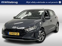 Donker grijs metallic Gebruikt 2024 Hyundai i20 Comfort Hatchback | € 19.925 (Eerlijke prijs)
