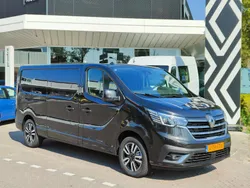 Zwart Nieuw 2024 Renault Trafic Van | € 30.950