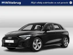 Zwart Gebruikt 2023 Audi A3 Sportback Design Hatchback | € 29.500 (Eerlijke prijs)