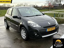 Zwart Gebruikt 2009 Renault Clio II Business Hatchback | € 3.299 (Eerlijke prijs)