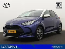 Blauw Gebruikt 2021 Toyota Yaris Hybrid Executive Hatchback | € 23.950 (Eerlijke prijs)