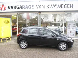 Zwart, metallic lak Gebruikt 2016 Opel Corsa Edition Hatchback | € 9.900 (Duur)