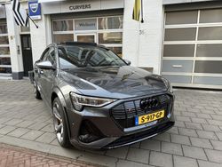 Grijs Gebruikt 2022 Audi e-tron Sportback S-Line SUV | € 49.500 (Eerlijke prijs)