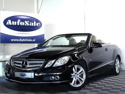 Bruin Gebruikt 2010 Mercedes E200 Avantgarde Cabriolet | € 17.844 (Eerlijke prijs)
