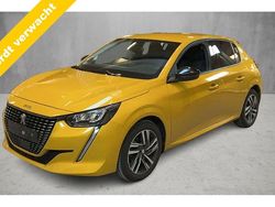 Geel Gebruikt 2023 Peugeot 208 Allure Hatchback | € 15.950 (Goede deal)
