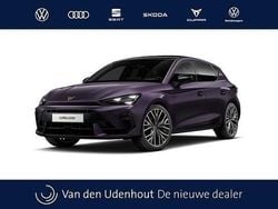 Grijs Nieuw 2025 Cupra Leon VZ Hatchback | € 51.615 (Eerlijke prijs)