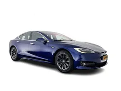 Blauw Gebruikt 2018 Tesla Model S Sedan | € 23.445 (Super prijs)
