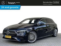 Zwart, metallic lak Gebruikt 2025 Mercedes A180 Advanced Hatchback | € 38.900 (Iets duurder)