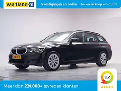 Zwart Gebruikt 2021 BMW 330e Executive Stationwagen | € 29.945 (Super prijs)