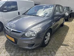 Grijs Gebruikt 2010 Hyundai i30 Dynamiq Hatchback | € 4.975 (Iets duurder)