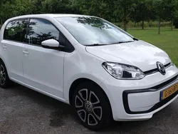 Wit Gebruikt 2019 VW up! Move Hatchback | € 7.900 (Goede deal)