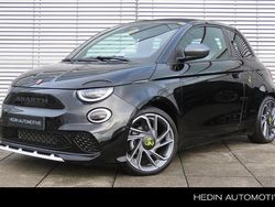 Zwart Gebruikt 2024 Abarth 500e Turismo Hatchback | € 31.945 (Eerlijke prijs)