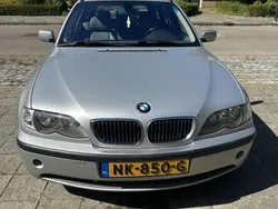Grijs Gebruikt 2002 BMW 330 Stationwagen | € 5.749 (Iets duurder)