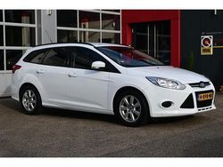 Wit Gebruikt 2013 Ford Focus Titanium Stationwagen | € 5.950 (Iets duurder)