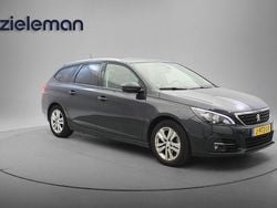 Grijs Gebruikt 2020 Peugeot 308 Stationwagen | € 9.845 (Goede deal)