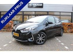 Zwart Gebruikt 2018 Toyota Yaris Hybrid Hatchback | € 15.950 (Goede deal)
